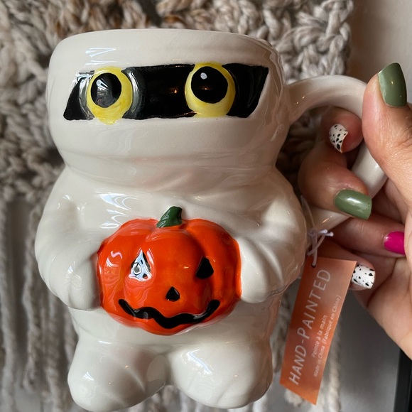 Mummy with Pumpkin Halloween Mug NWT - Picture 2 of 5